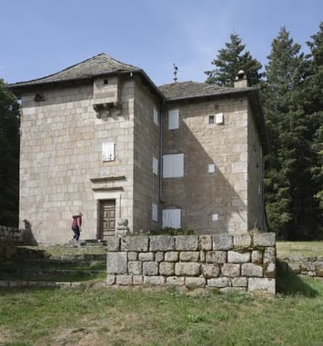 Visite libre de la maison forte des Lambert